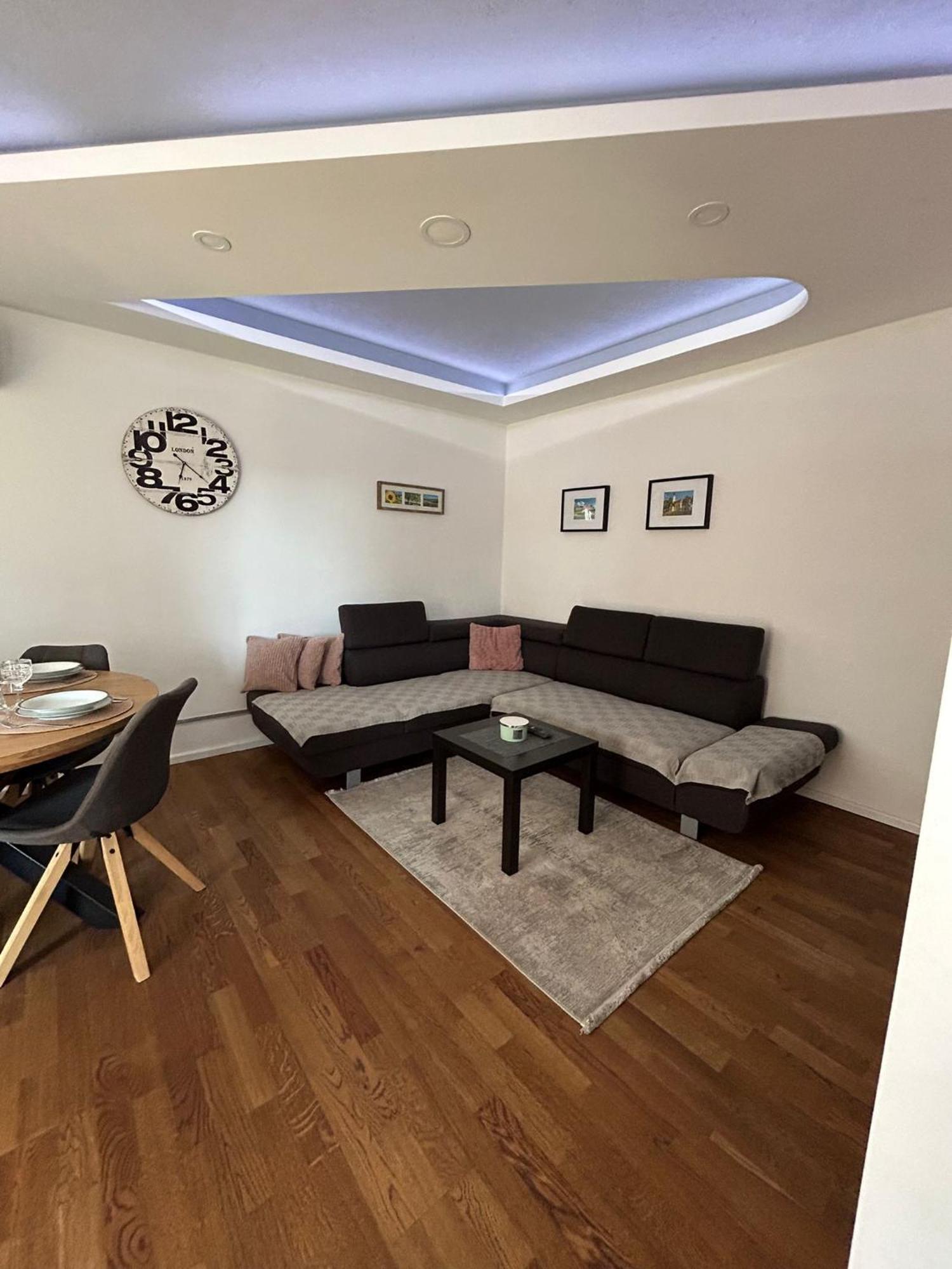 Gaby Apartament *